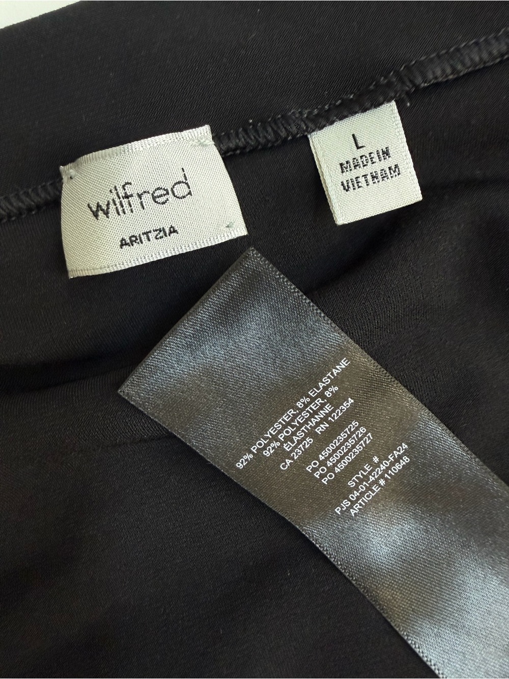 Aritzia Wilfred Smooth Matter Botanist Tank Top Mock Neck⁠ Black Size L - Picture 8 of 11
